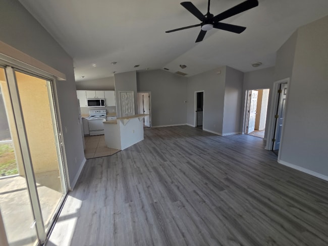 Photo - 1618 SW 19th St