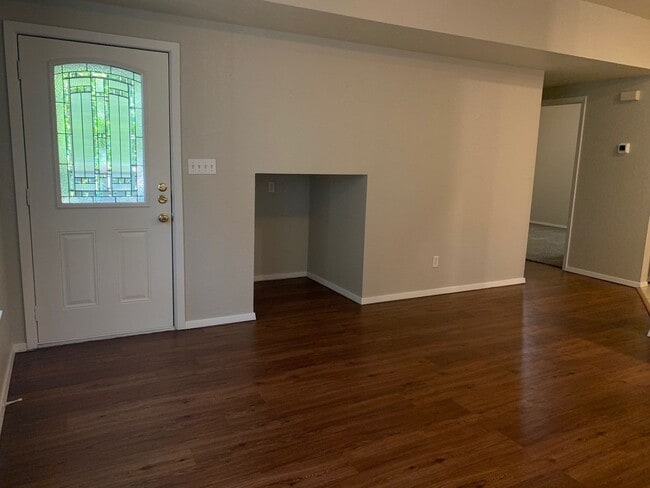 Photo - 2206 Pennsylvania Ave Unit B