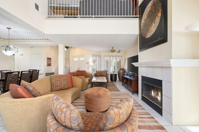 260 Vista Royale Cir E