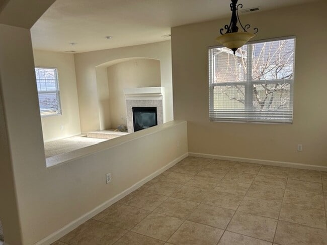 Photo - 1684 Iron Mountain Dr