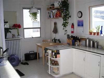 Photo - 3910 Latona Ave NE Unidad F