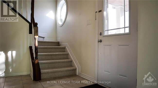 Photo - 271 Serena Way