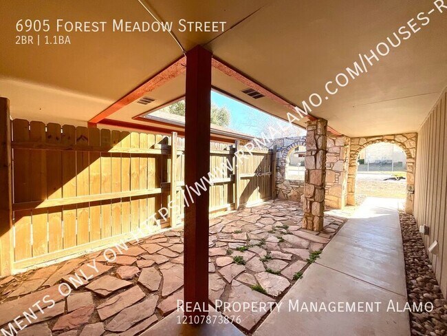 Photo - 6905 Forest Meadow St