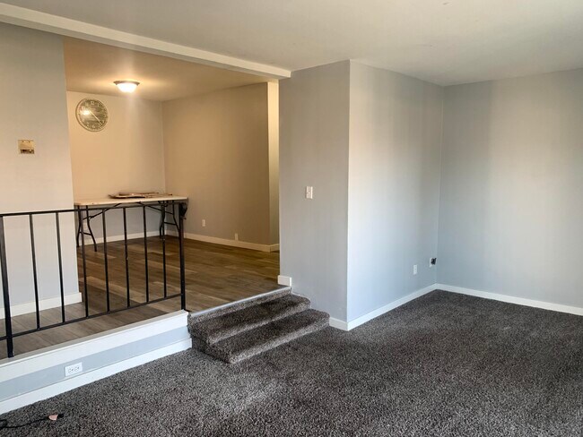Photo - 2650 W Custer Ave