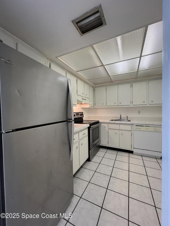Photo - 223 Columbia Dr Unit 110