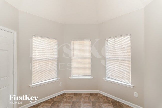 Photo - 4566 Tulip Bend Dr