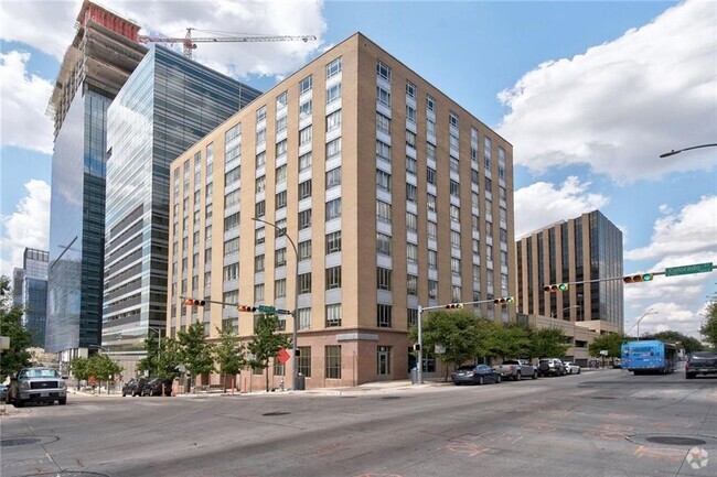 Building Photo - 710 Colorado St Unit 3D Rental