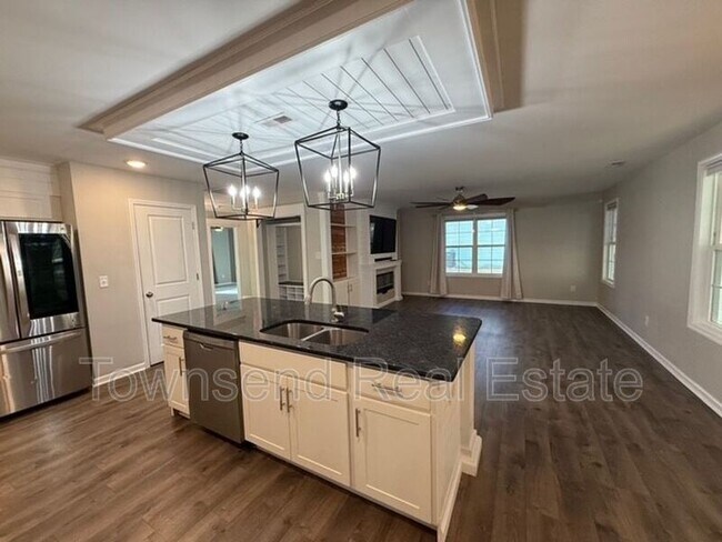 Photo - 83 Kotata Ave