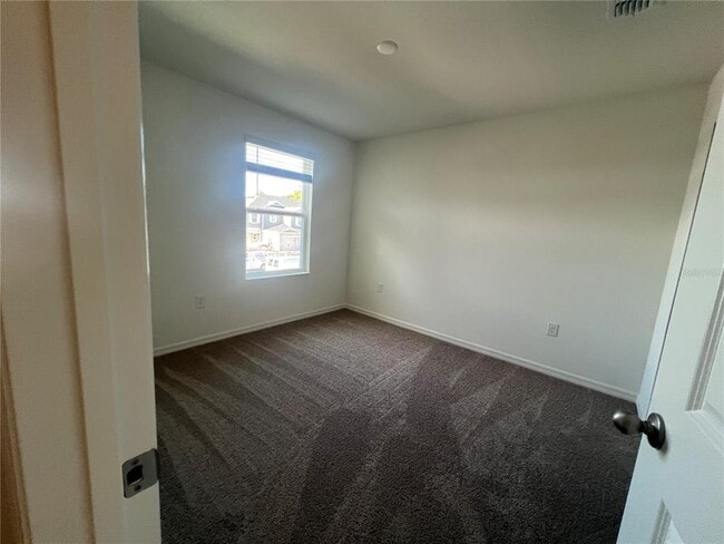 Photo - 2762 Raindrop Run St