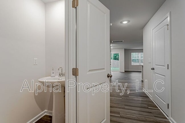 Photo - 215 Eagle Watch Wy