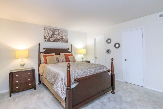 TANGLEWOOD APARTMENTS