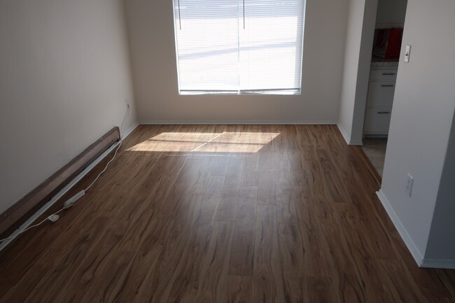 Photo - 1110 N Miller St Unit B