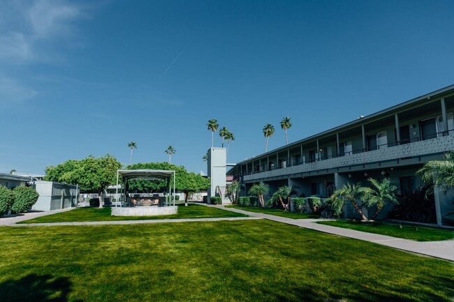 Photo - 1702 W Tuckey Ln