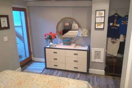 Photo - 2415 Vine St