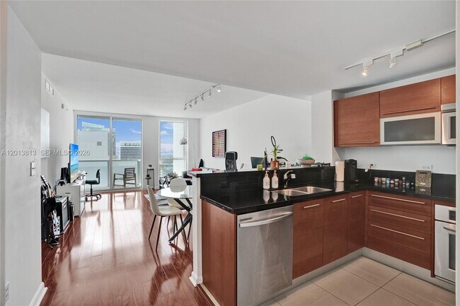 Photo - 253 NE 2nd St Unit 3304
