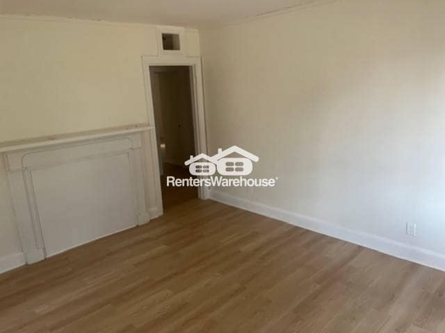 Photo - 103 Pine St