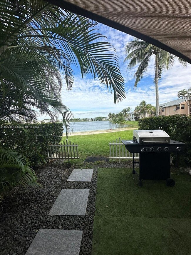 999 Hamilton Dr Condo Unit 999F Condo for Rent in Homestead, FL