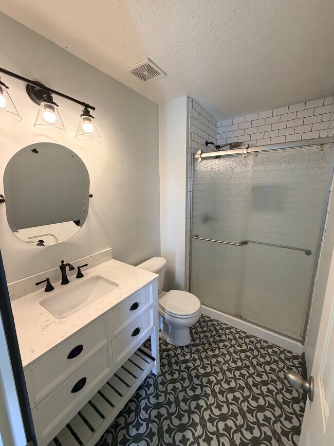 Photo - 7820 S 159th St