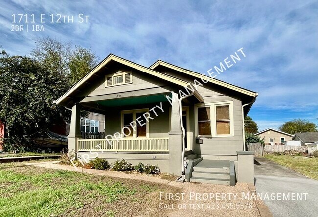 Single Family 3Bed/1Bath House: Included L... - Single Family 3Bed/1Bath House: Included L...