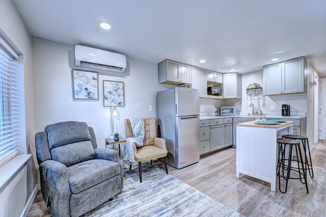 Living/Kitchen - 550 Hall Ave Unit #B