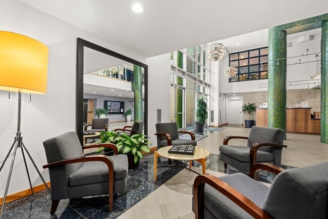 Photo - Super Spacious Cortez Hill 2-Bedroom at Discovery! Small Pet Ok! Unit 416R