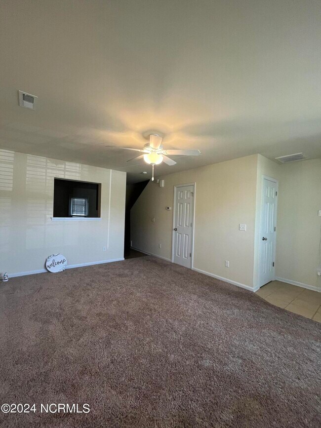 Photo - 311 Caldwell Loop