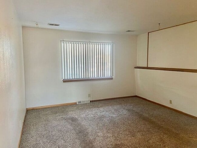 Photo - Upper Level 2 Bedroom 1 Bath Duplex Unit in Central Loveland, CO