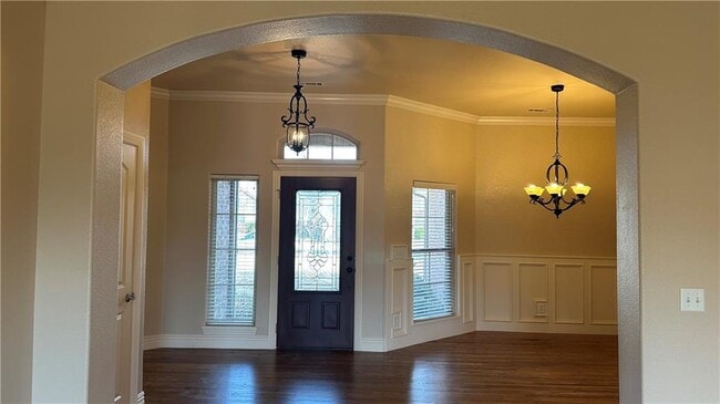 Photo - 2005 SW Pinoak Ave