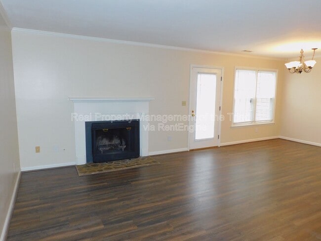 Photo - 2828 Windy Crossing