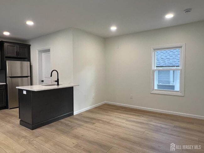 Photo - 33 Obert St Unit 2A