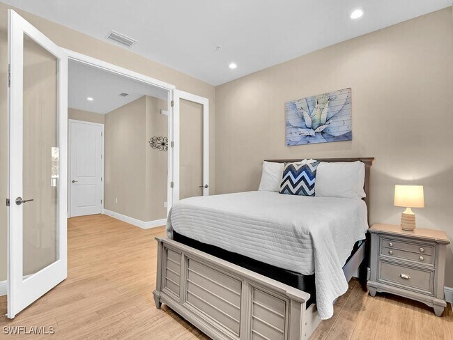 Photo - 2561 Seychelles Dr Unit 308