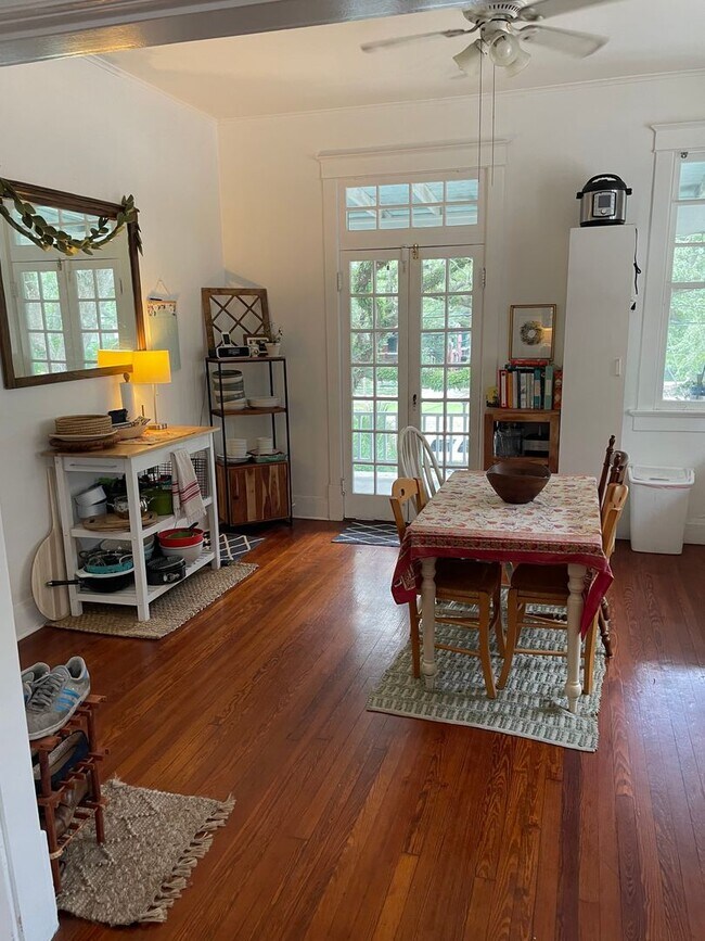 Photo - 1929-31 Carrollton Ave Unit 1929 B