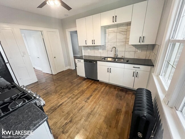 Photo - 645 Neff Rd