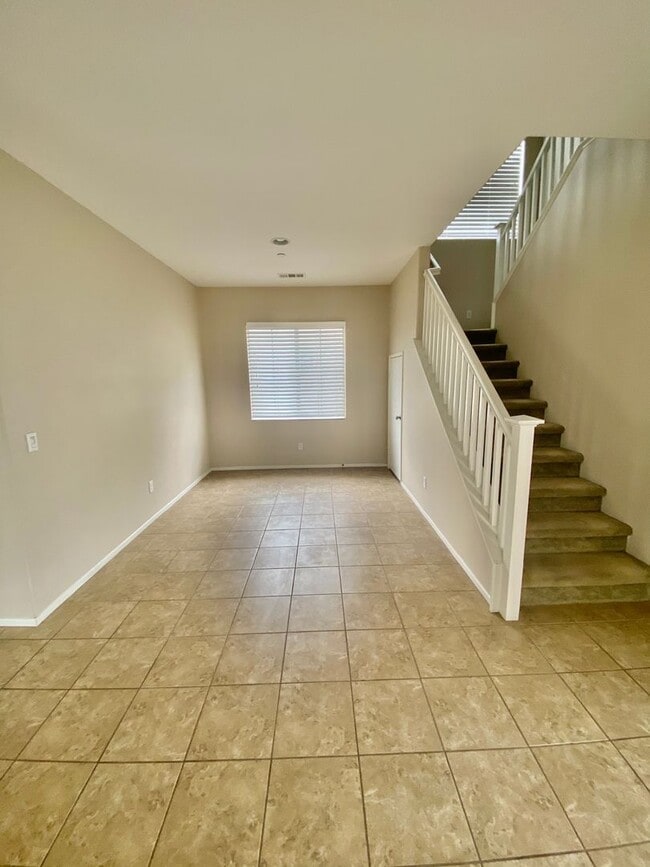 Photo - Oxnard- Spacious 3 bedroom in Westwind Com...