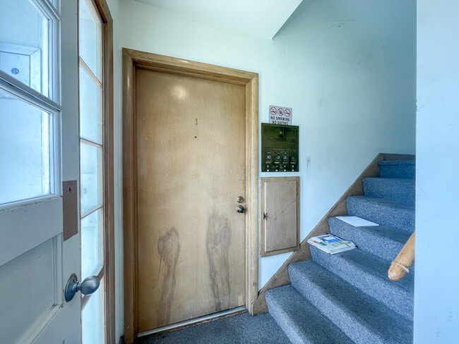 Photo - 6920 W Center St