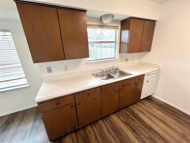 Photo - 2619 Baxter Dr