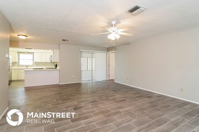 Photo - 141 Loyola Rd