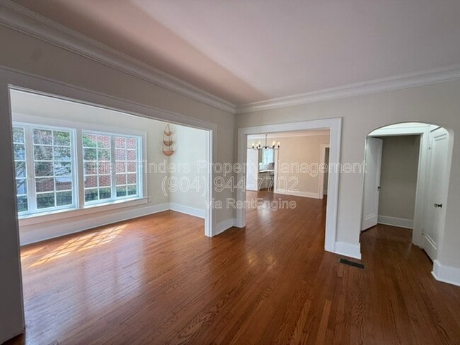 Photo - 3520 Pine St