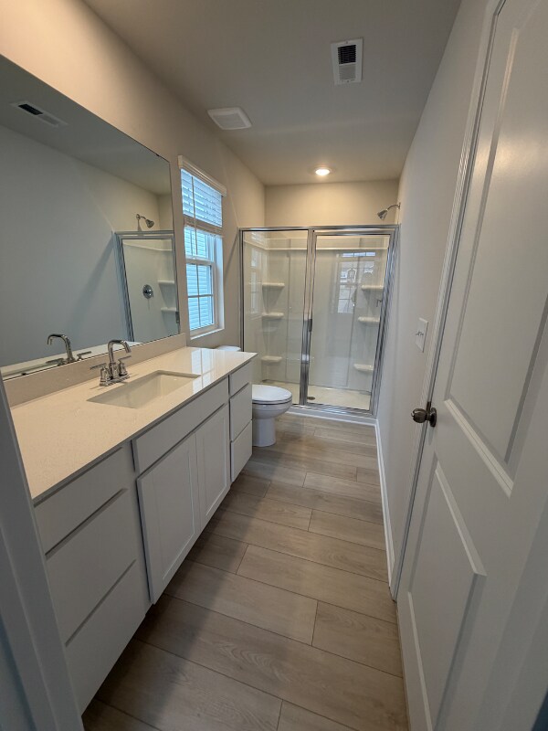 Photo - 401 Mopar Ln