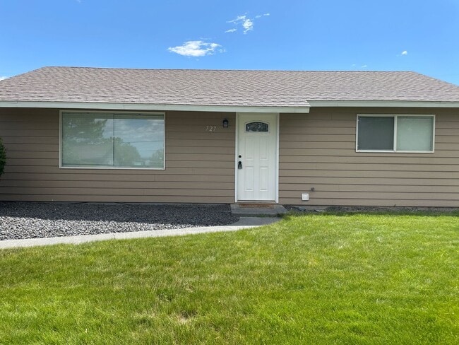 Photo - Cozy Home for Rent!!