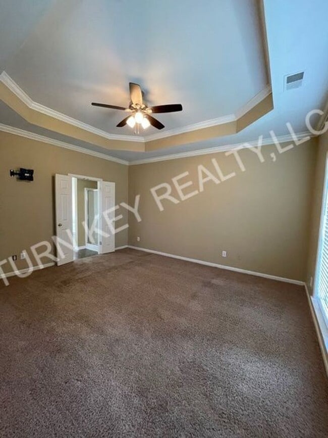 Photo - 515 Enclave Cir