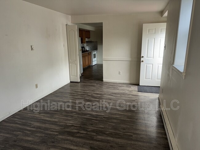 Photo - 180 S 5th St