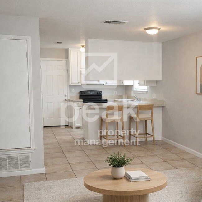 Photo - $1,150 2 Bed, 1 Bath in Weatherford! Apply now and save $575! Offer through 1/21!