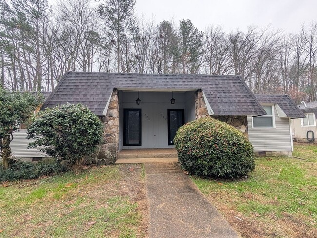 Building Photo - 3718 Fountain Ave Unit 3720 Fountain Ave