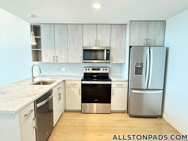 Photo - 55 Brighton Ave Unidad 513