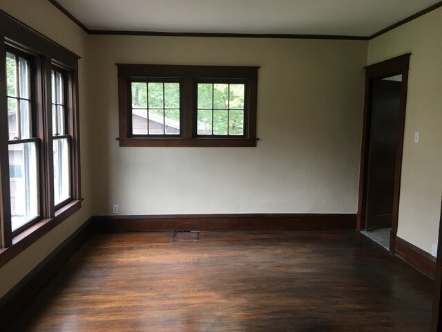 208 S Prospect Ave
