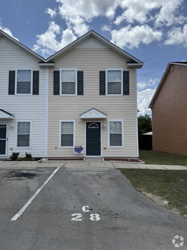 Building Photo - Townhouse in Downtown Crawfordville
