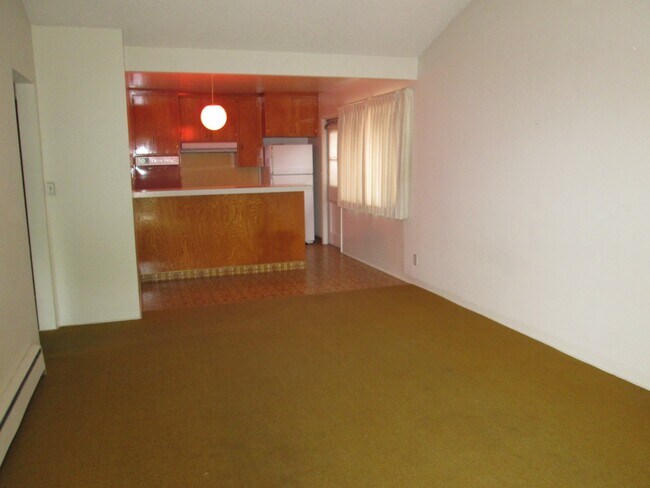 Photo - 634 Couper Dr Unit A