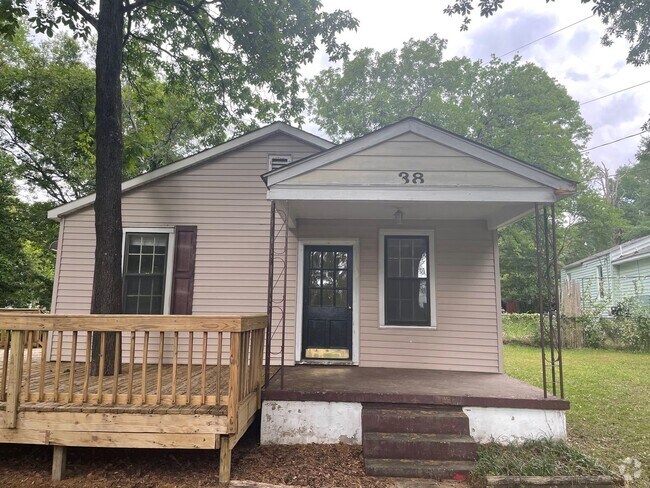 Building Photo - 2 BEdroom 1 Bath House