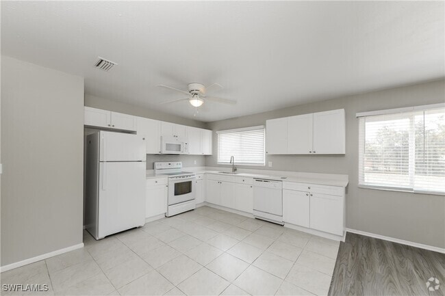 Building Photo - 6865 Appomattox Dr Rental
